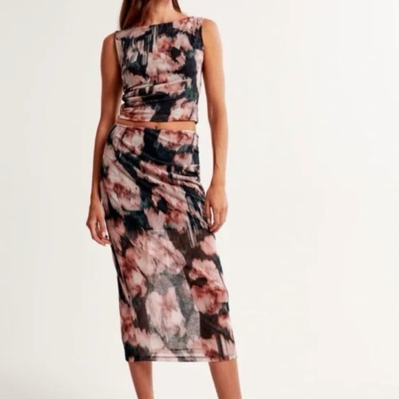 Abercrombie Mesh Midi Skirt In Pattern (L) - Picture 1 of 3